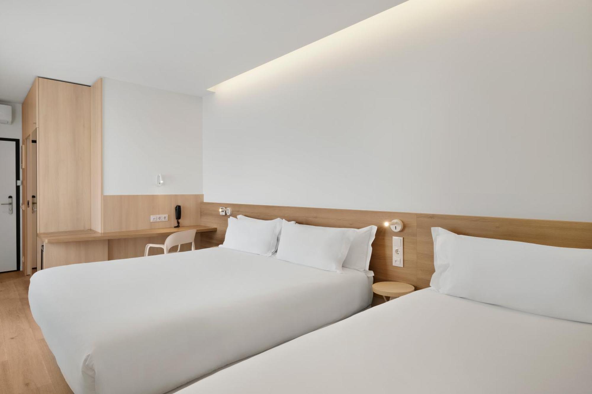B&B Hotel เวียนา โด กัสเตโล ภายนอก รูปภาพ